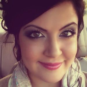 Meet your Posher, Stacey